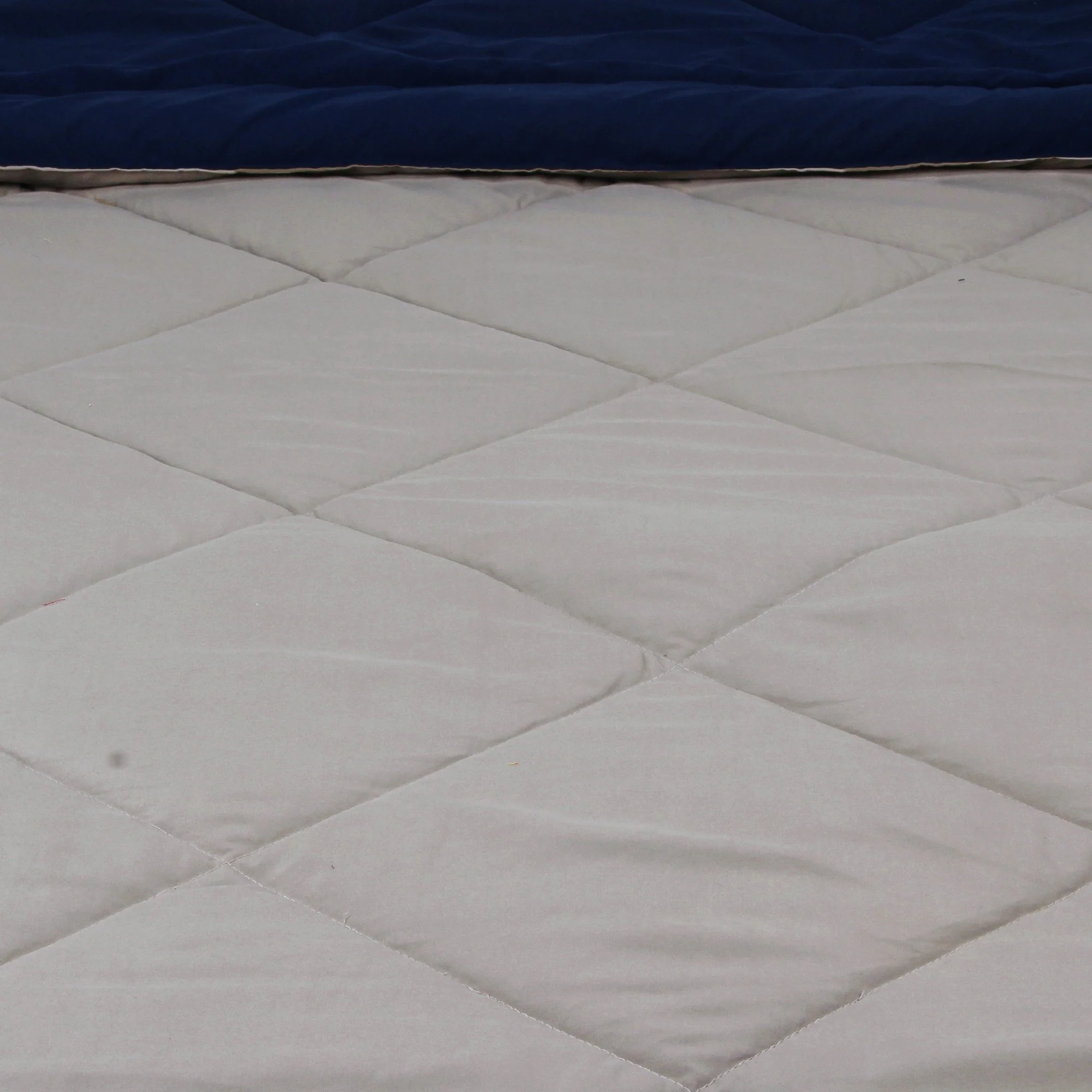 Clasiko Reversible Single Bed Big Size Comforter - Image 6